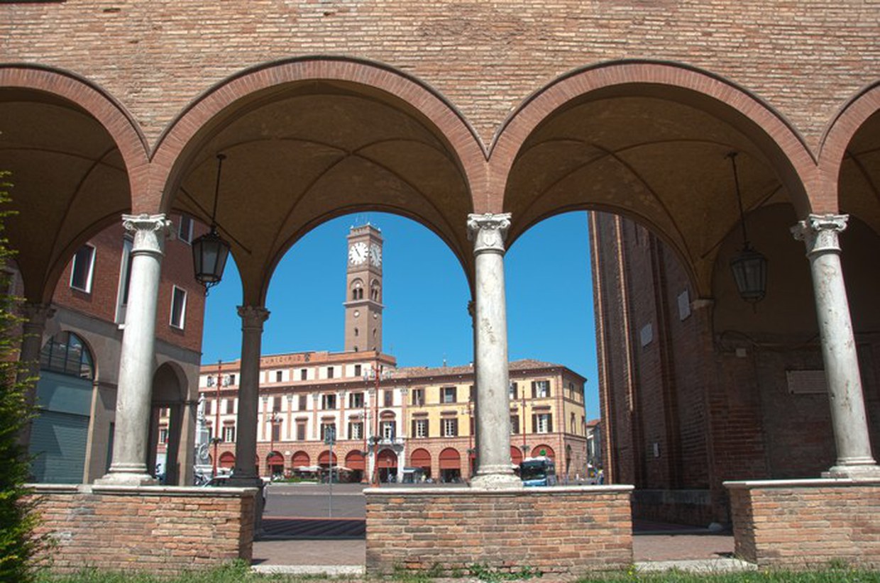 La città di Forlì
Copyright 2015 Alma Mater Studiorum - Università di Bologna Via Zamboni 33 40126 Bologna P.I. 01131710376